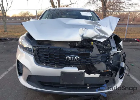 2019 Kia Sorento 3.3L Lx из США, поврежденный, VIN 5XYPG4A53KG576951